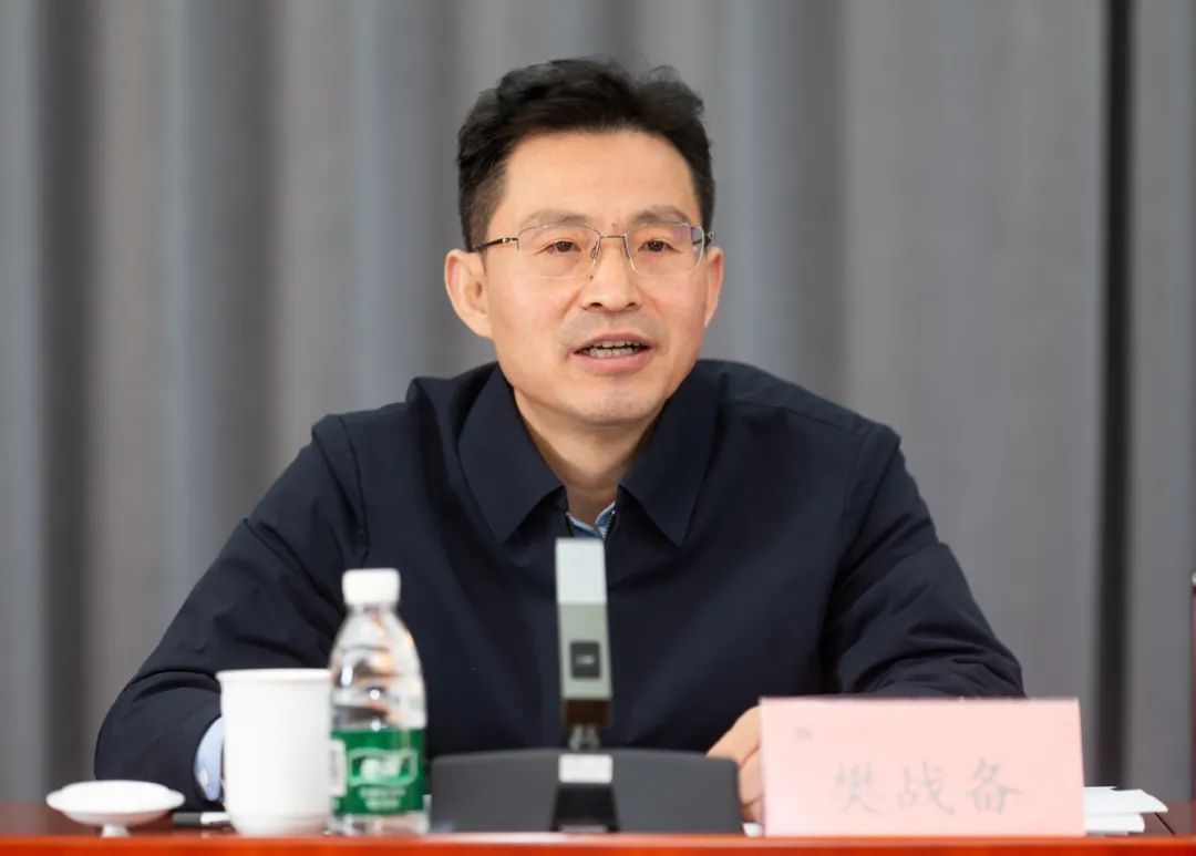 6cd86c59cadd4652a8252b606ed0e0e4.jpg 1129三年3.jpg